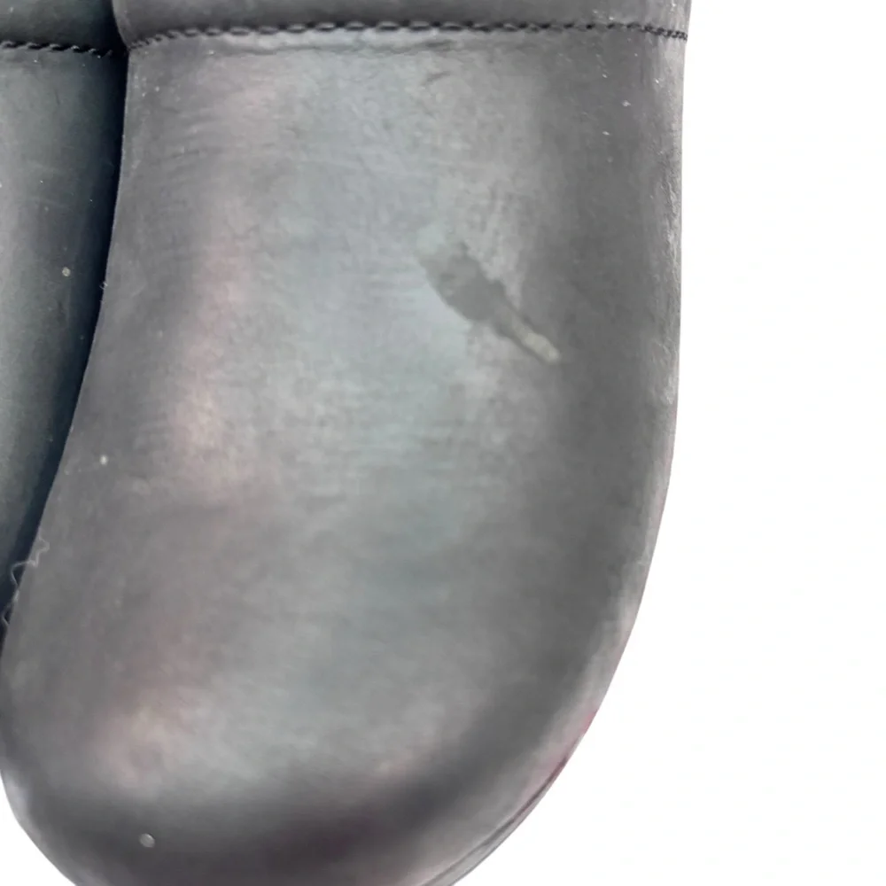 Dansko Women’s Professional Clog Black Leather 39